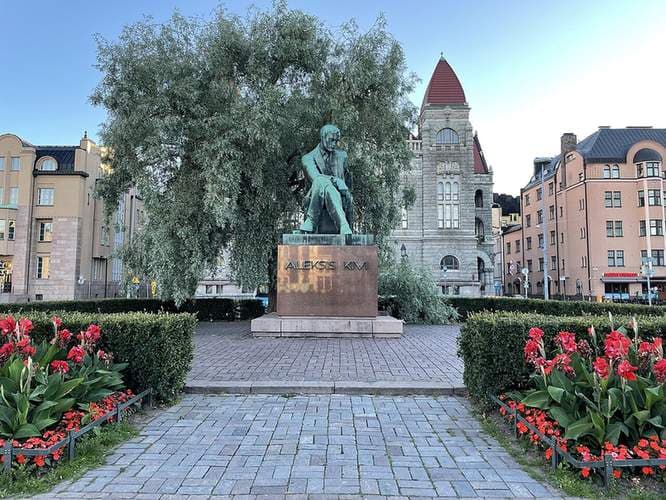Aleksis Kivi Memorial — Wäinö Aaltonen