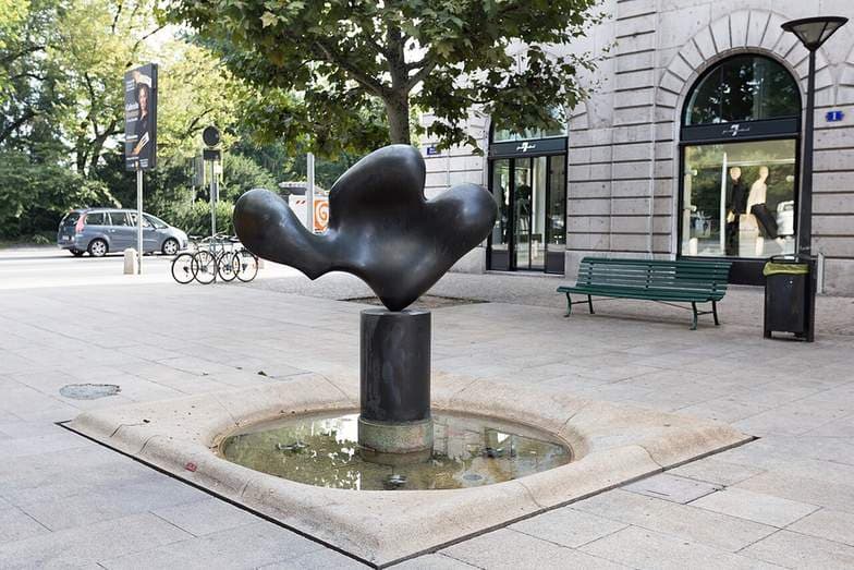 Resting Leaf — Jean (Hans) Arp