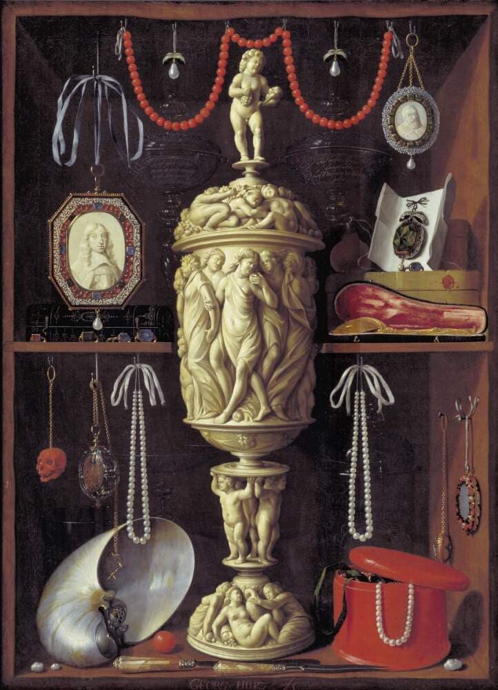Kunstkammerskab med elfenbenspokal — Georg Hainz