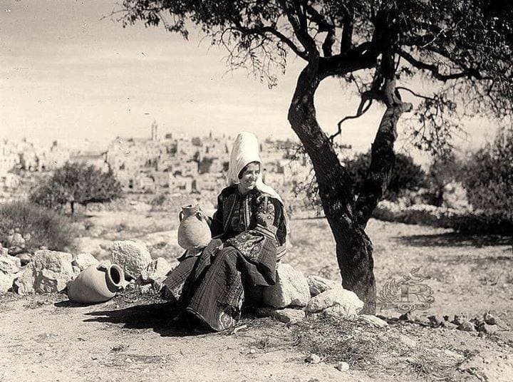 A Palestinian lady from Bethlehem — Karimeh Abbud