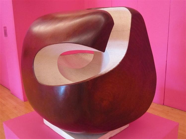 Corinthos — Barbara Hepworth