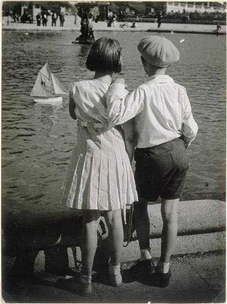 Bassin du Luxembourg — Brassai