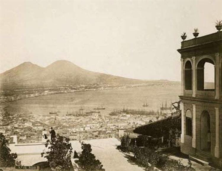 Panorama of Naples from Villa tolentino — Roberto Rive