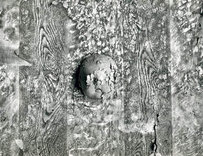 Medallion — Frederick Sommer