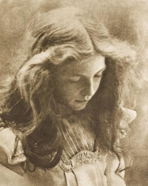 Lotte — Aura Hertwig