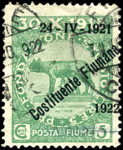 Fiume 5-centime overprint stamp — Leopoldo Metlicovitz