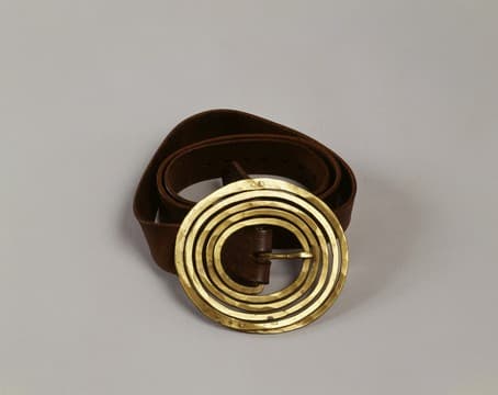BELT — Alexander Calder