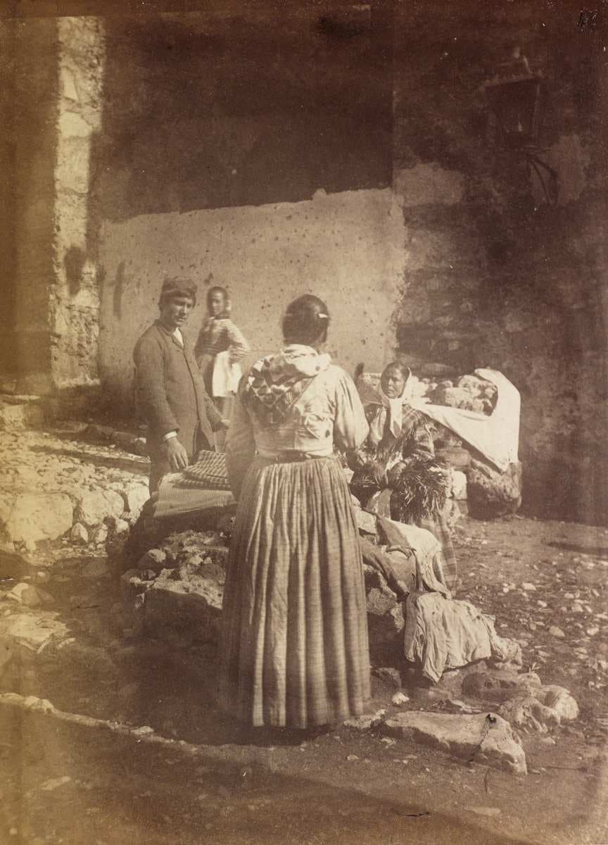 People dressed in Sicilian costume — Giuseppe Bruno
